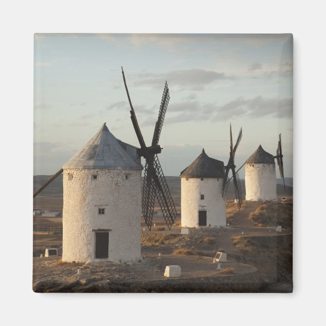 Íman Consuegra, antigos moinhos de vento de La Mancha (Frente)