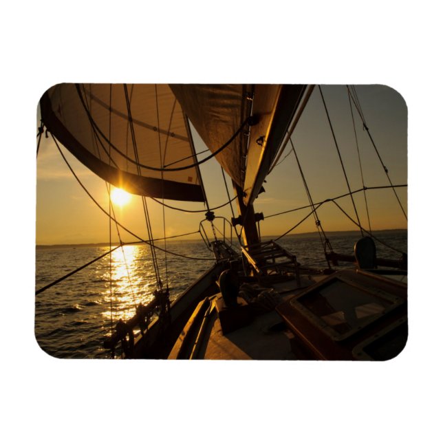 Íman Convés de barco a vela, rumo ao sol poente (Horizontal)