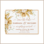 Íman Convite para Data de Salvamento de Casamento de Gr<br><div class="desc">A grama monótona e romântica dos pampas de vassoura e as flores poeirentas rosa/pêssego contra um fundo branco destacam este Magnet floral Salve a Data. Amarrando em tom de terracota com elementos de caligrafia e glifos de script. Uma escolha design para dar o tom para a sua celebração de casamento....</div>