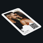 Íman  Couple Photo QR Code Wedding Announcement<br><div class="desc">Simple & Sleek Modern Couple Photo Save the Date.  Wedding. Modern Font.  Black text.  White background.  QR Code.  Paper tear frame.</div>