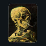 Íman Crânio com cigarro queimado por Vincent van Gogh<br><div class="desc">Crânio com Cigarro queimado por Vincent van Gogh é um apos impressionismo de arte de vintage que ainda pinta a vida. Um retrato do esqueleto humano fumando. Imagem do excelente a utilizar em produtos anti-tabagismo. Fumar matares 1.000 a cada ano, ajudar alguém a parar de fumar hoje. Imagem de excelente...</div>