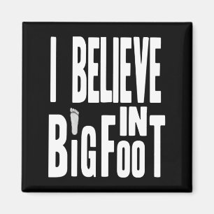 Íman Crente de Bigfoot - texto branco para cores