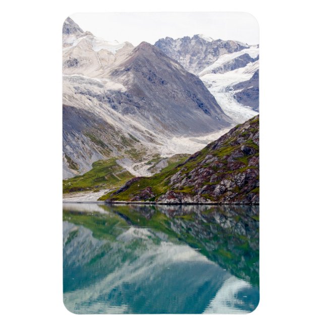 Íman Crescido na reflexão azul (Vertical)