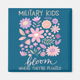 Íman Criança militar dandelion floresce onde plantada r
