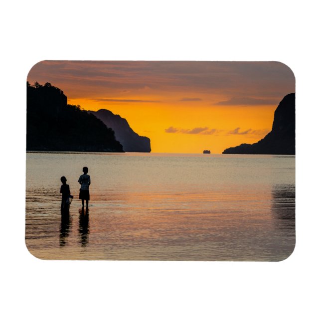 Íman Crianças Pescando Ao Pôr do Sol (Horizontal)