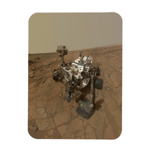 Íman Curiosidade Rover Na Superfície De Marte. (Vertical)