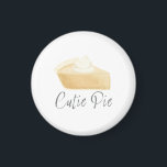 Íman Cutie Pie Pumpkin Pie Magnet – Fall Shower Favor<br><div class="desc">Add a little seasonal sweetness to your celebration with this Cutie Pie pumpkin pie magnet! Featuring a slice of pumpkin pie and playful hand-lettered text, this charming magnet makes a perfect fall-themed party favor for baby showers, bridal showers, Thanksgiving gatherings, or holiday gift bags. Tuck it into treat bags, pair...</div>