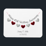 Íman Dama/ favor do 40º aniversário do casamento Ruby<br><div class="desc">Imagem personalizada de presente de aniversário de casamento rubi com bunting de prata e coração vermelho. Um presente adorável para um marido e esposa que celebra quarenta anos de casamento. Ou um favor para um casal dar convidados numa festa. O texto pode ser personalizado para os nomes e a data...</div>