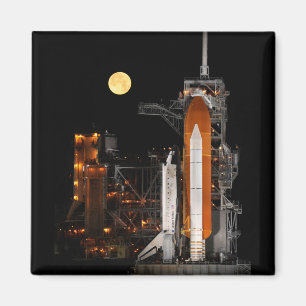 Íman Descoberta e lua do vaivém espacial