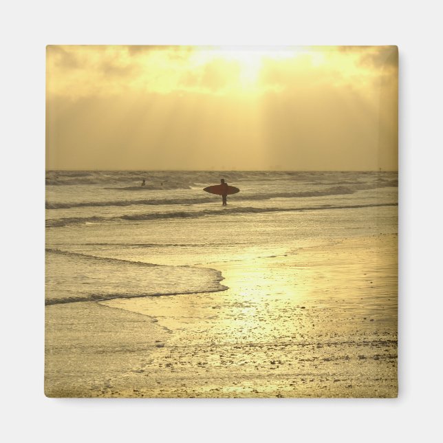 Íman Desfrutando da Praia ao Pôr do Sol (Frente)