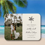 Íman Destino Minimalista Da Árvore Palm Salvar A Data<br><div class="desc">Imã salve a data de Casamento de Destino Minimalista da Palm Tree Ivory. Celebre seu dia especial com este elegante e belo design de convite para casamento para embelezar sua ocasião especial. Todos os textos estão pré-organizados para que você personalize fácil e rapidamente com seus próprios detalhes.</div>