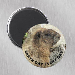 Íman Dia da Terra de Hoary Marmot