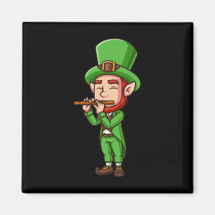 Íman Dia de São Patrício Irlandês Duende Tocando Flauta