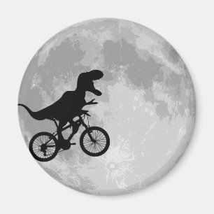 Íman Dinossauro em bicicleta no céu com lua