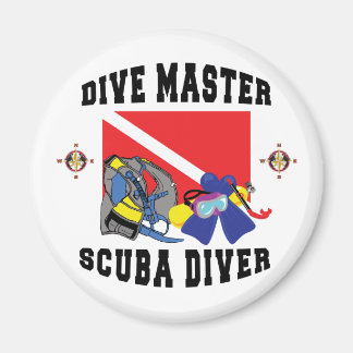 Íman Dive Master SCUBA Diver