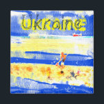 Íman Diversão Costeira Praia Amarelo Azul Prateado N<br><div class="desc">Baseado na minha trabalho de arte. Gouache e tinta em papel texturizado. Um menino brincando com a areia,  grande navio de contentores passando. Aproximadamente em cores ucranianas.</div>