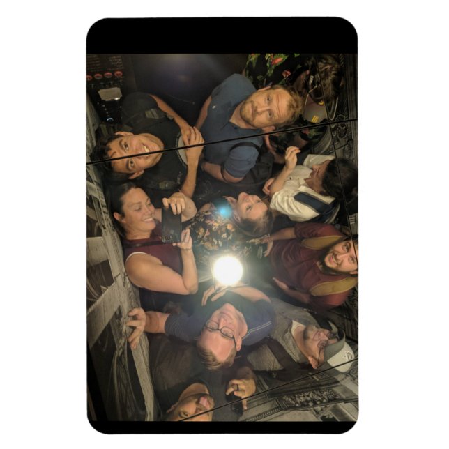 Íman Divertimento na Festa de Russ (Vertical)