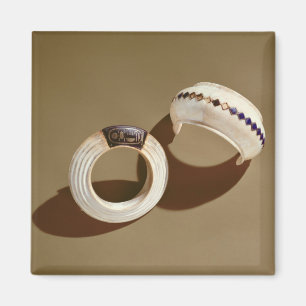 Íman Dois braceletes, do túmulo de Tutankhamun