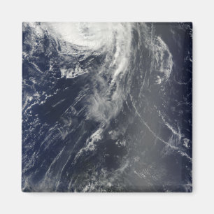 Íman Duas tempestades poderosas atravessam o oceano Atl