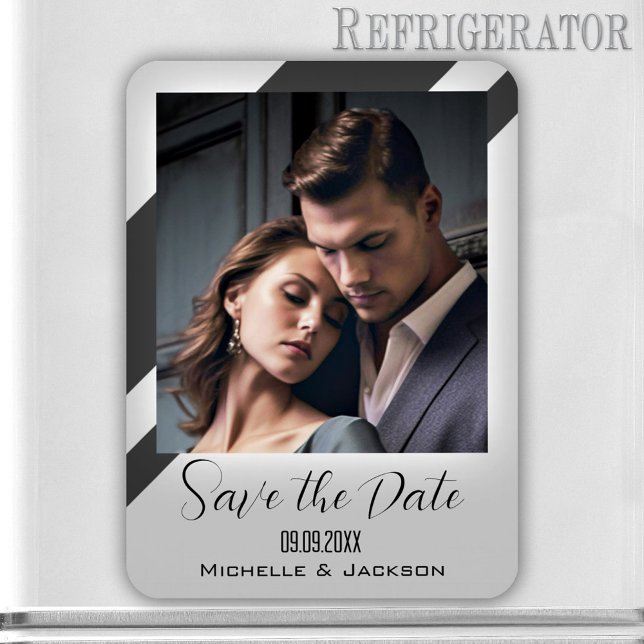 Íman Elegante Simples Foto Listrada Cinza Salvar a Data (Save the Date magnet featuring your own photo framed by a simple grey design with stripes.)