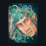 Íman Elf verde definidor entre folhas<br><div class="desc">Um retrato de um belo elfo masculino em verde esmeralda e marrom alaranjado,  olhando para você. Arte de Alexandra Cook aka Linandara. Aproveite!</div>