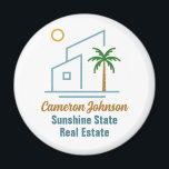 Íman Empresa Imobiliária Praia Personalizável<br><div class="desc">Este magnata da companhia imobiliária tropical apresenta uma moderna casa azul de praia com uma palmeira costeira legal e sol-ilha. Personalize este item de marketing com o seu agente e o nome de negócios real para comprar clientes domésticos ao longo da costa.</div>