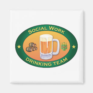 Íman Equipe do bebendo do trabalho social