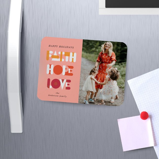 Íman escritura moderna fé esperança amor foto magna (Criador carregado)