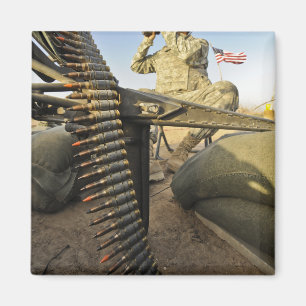 Íman escutas de soldados para atividade inimiga