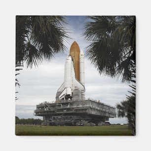 Íman Esforço do vaivém espacial do quadro das árvore