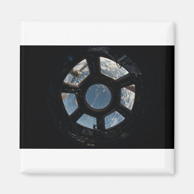 Íman Espaço incrível 28 (Frente)