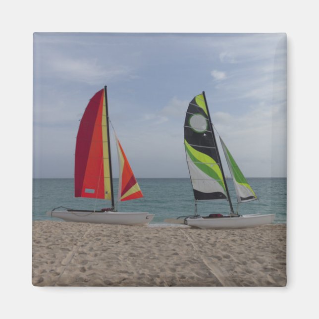 Íman Esportes náuticos | Cayo Papais noeis Maria, Cuba (Frente)