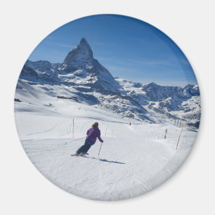 Íman Esqui com o Monte Matterhorn em Zermatt, Suiça