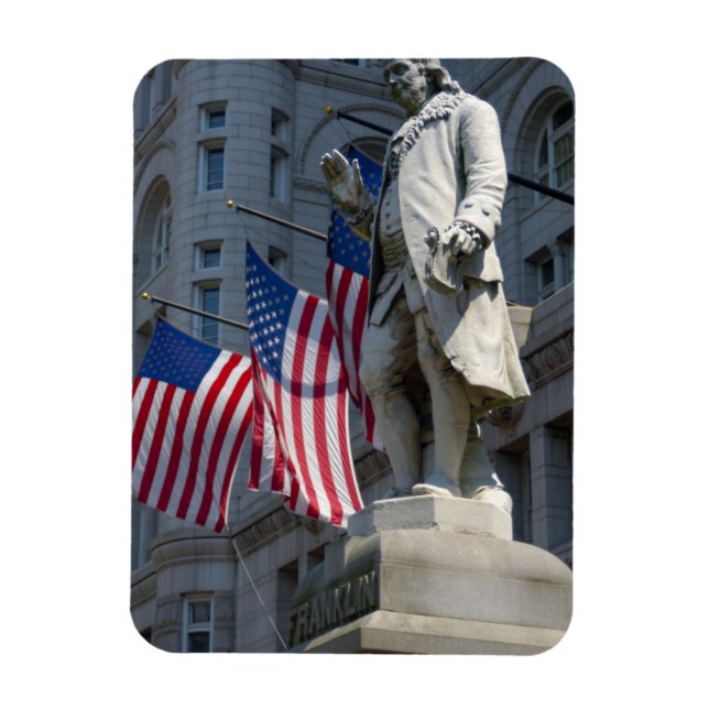 Íman estátua de Benjamin Franklin em Washington, DC (Vertical)