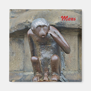 Íman Estátua medieval de macaco na Grand Place de Mons,