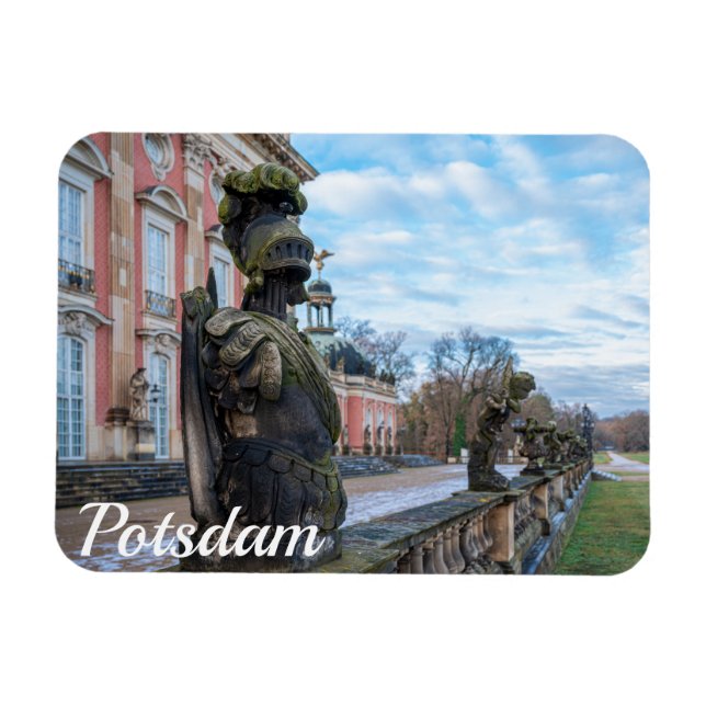 Íman estátuas de cavaleiro pedras perto do palácio em P (Horizontal)