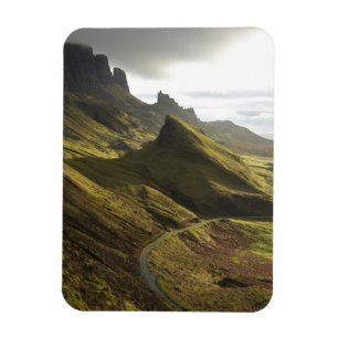 Íman Estrada ascendente The Quiraing, Ilha de Skye,