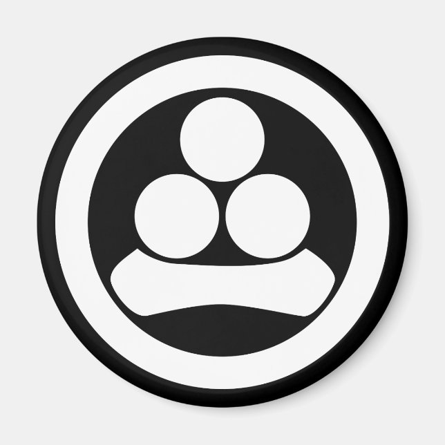 Íman Estrela Watanabe em círculo (Frente)