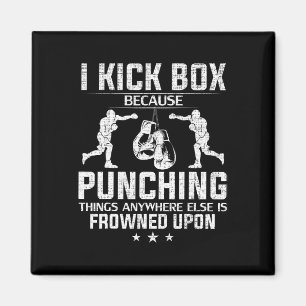 Íman Eu dou kickboxing porque socar é mal visto Funny K