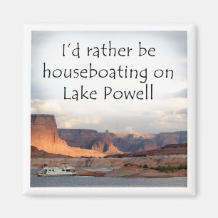 Íman Eu preferencialmente houseboating no lago Powell