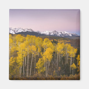 Íman EUA, Colorado, Montanhas Rochosas.  Amanhecer em S