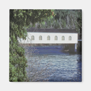 Íman EUA, Oregon. Um apanhador que atravessa a