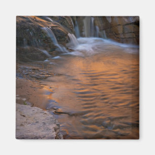 Íman EUA, Utah, Escalante Wilderness. Cachoeira em