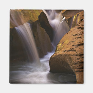Íman EUA, Utah, Escalante Wilderness. Cachoeira em 2