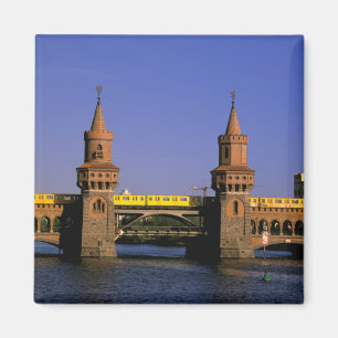Íman Europa, Alemanha, Berlim. Kreuzberg, Oberbaum