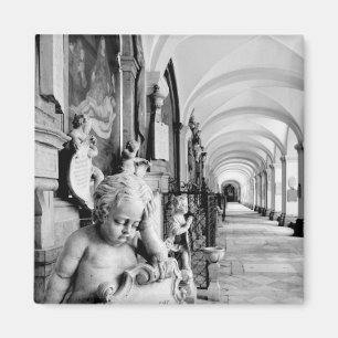 Íman Europa, Áustria, Salzburgo. Querubim e monumento 2