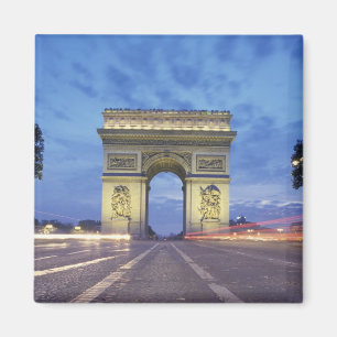 Íman Europa, França, Paris. Arco do Triunfo visto