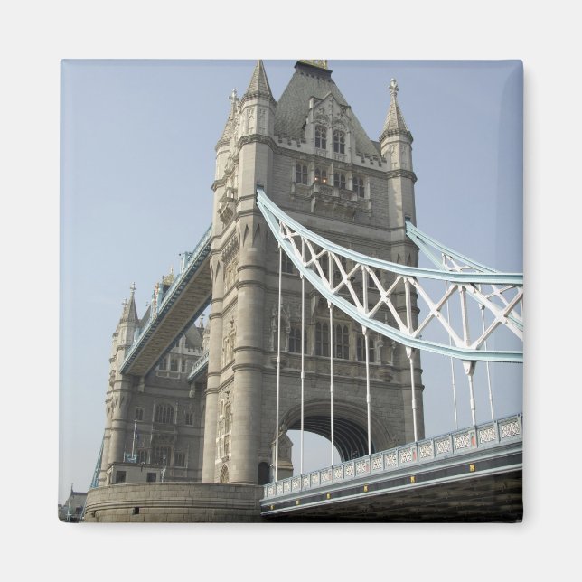 Íman Europa, Inglaterra, Londres. Ponte da Torre sobre  (Frente)