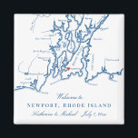 Íman Favor de Casamento de Destino da Ilha Newport Rhod<br><div class="desc">Encomendamento rápido e fácil! Esses ímãs de mapa de Newport, RI fazem favores de casamento de Newport excelente para incluir nas bolsas de boas-vindas de seu destino Rhodie Island. Mova o coração clicando em "Editar usando a ferramenta design" em "Personalizar". Perfeito para todos os locais de casamento de excelente em...</div>