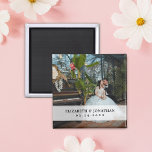 Íman Favoritos de Casamento de Fotos de Casal Minimalis<br><div class="desc">O Casal Minimalista Moderno Foto do Casamento Favorece o ímã</div>